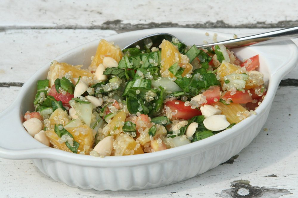 Quinoa paksoi sinaasappel