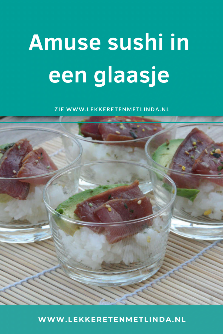 Amuse sushi in een glaasje