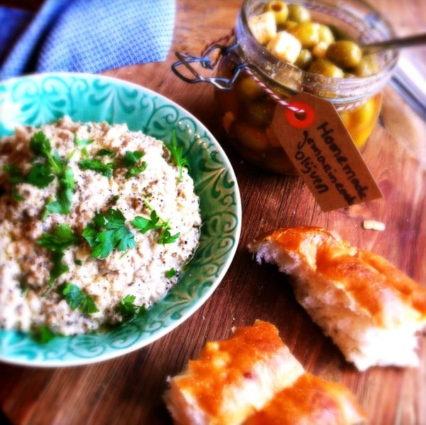 Lichte borrelhapjes aubergine dip recept