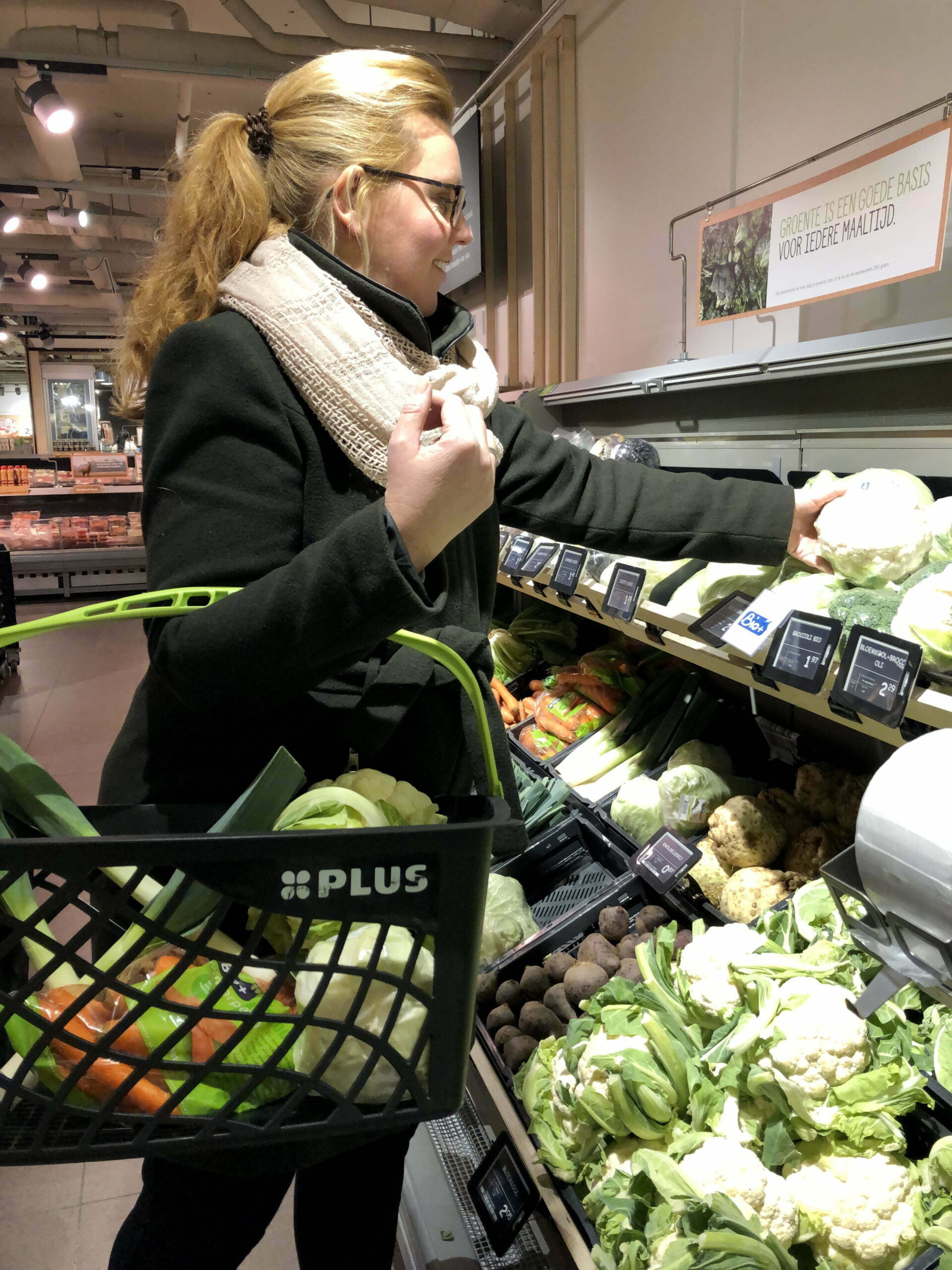 Bloemkool ovenschotel met zoete aardappel Linda scaled