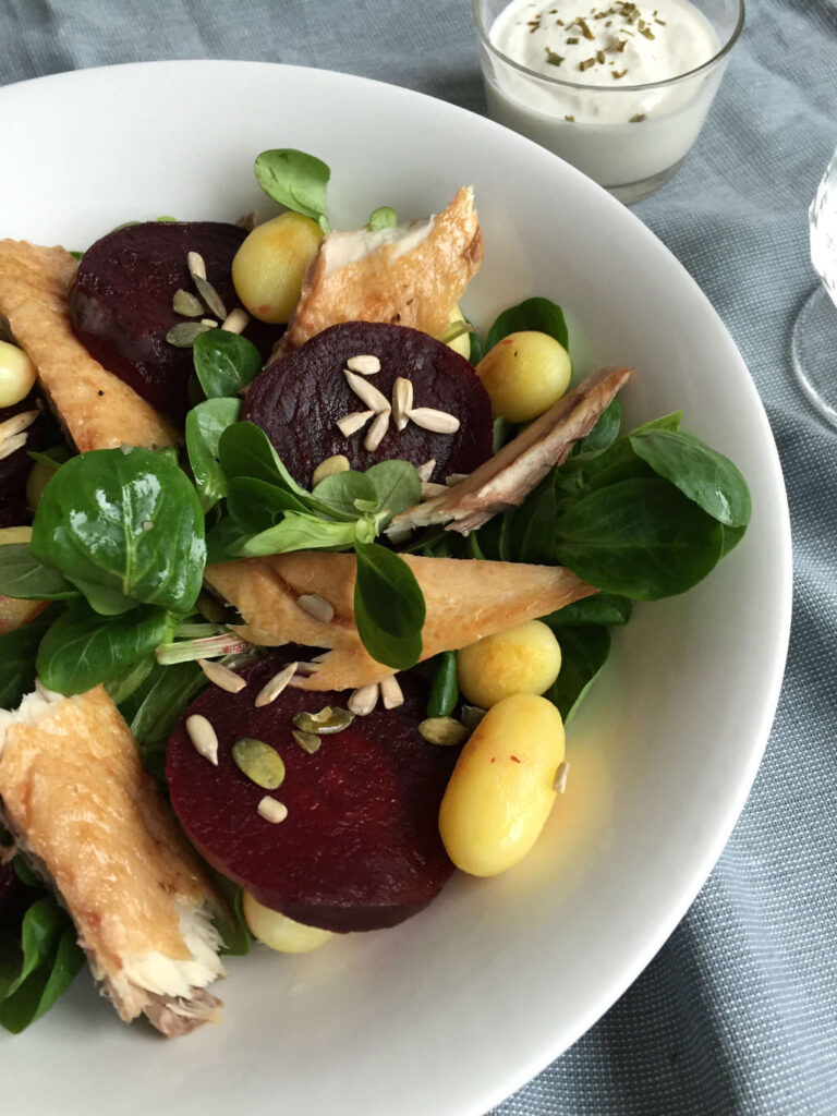 Bietensalade met makreel