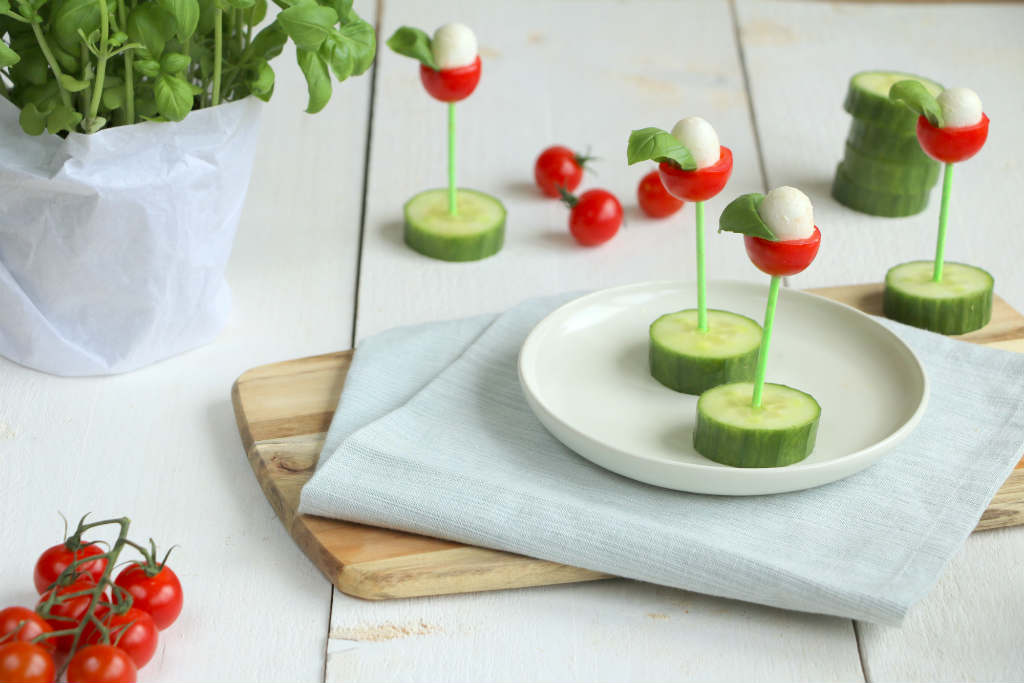 caprese pops