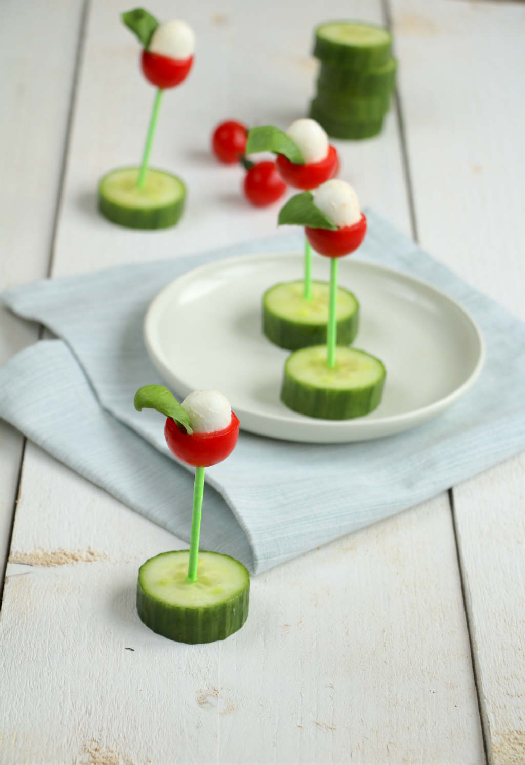 caprese pops