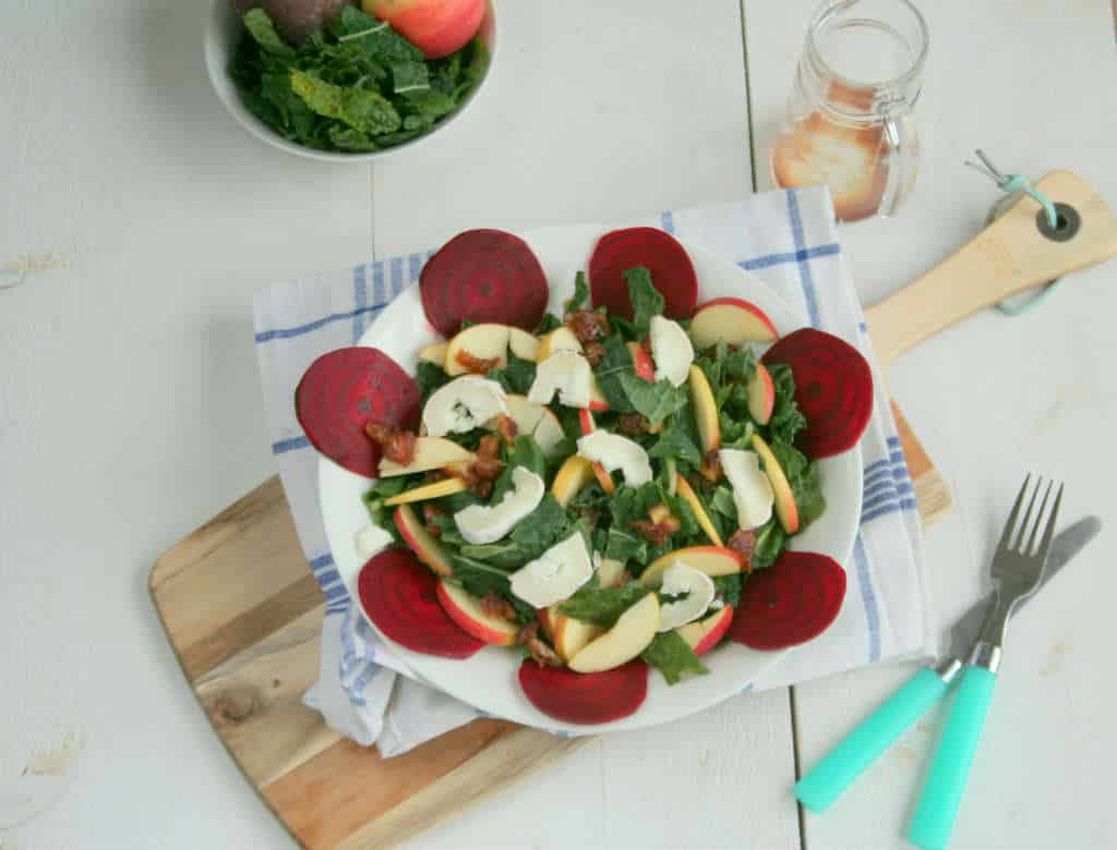 palmkool salade met biet