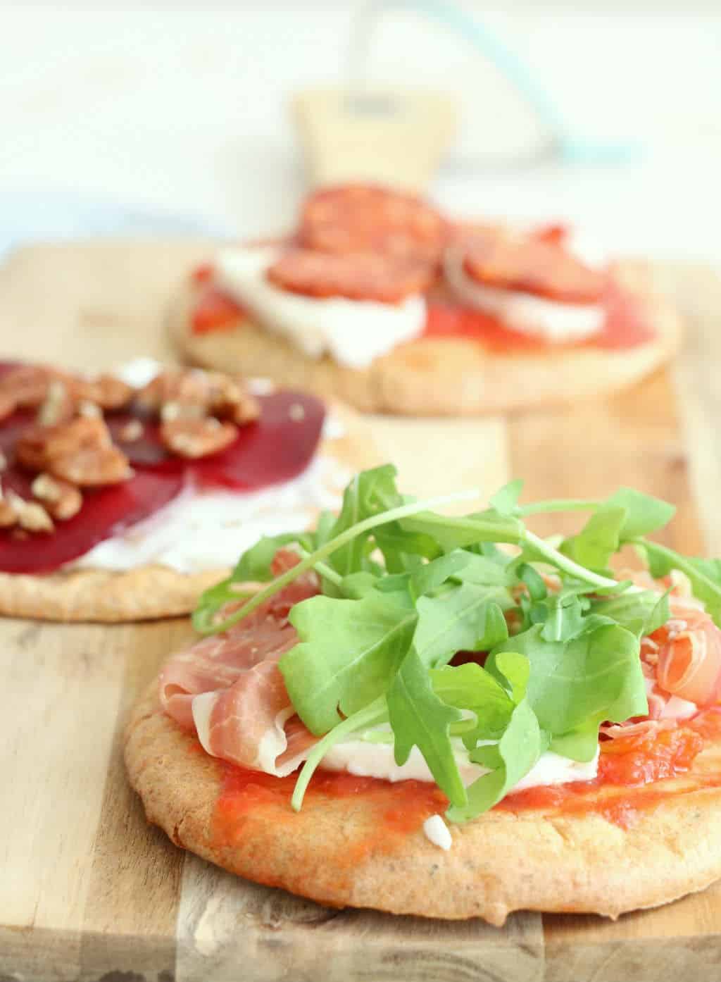 Pitta pizza's van speltmeel 