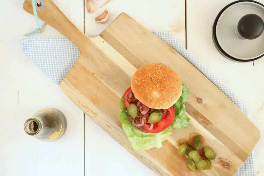 runderhamburger met sojasaus