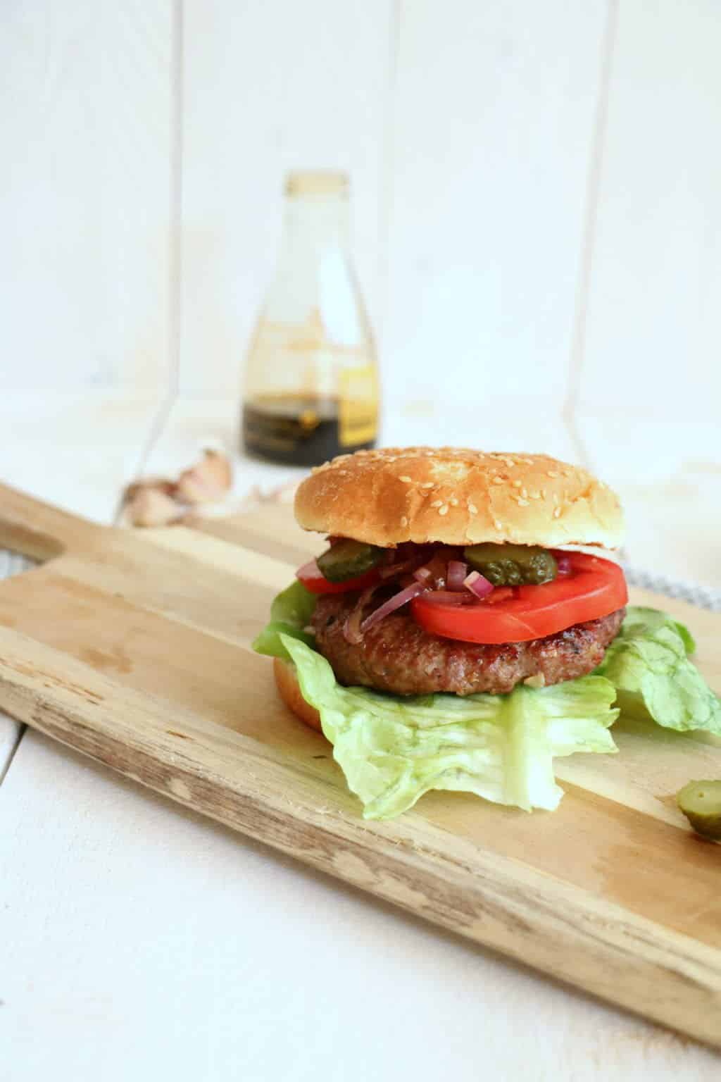 runderhamburger met sojasaus