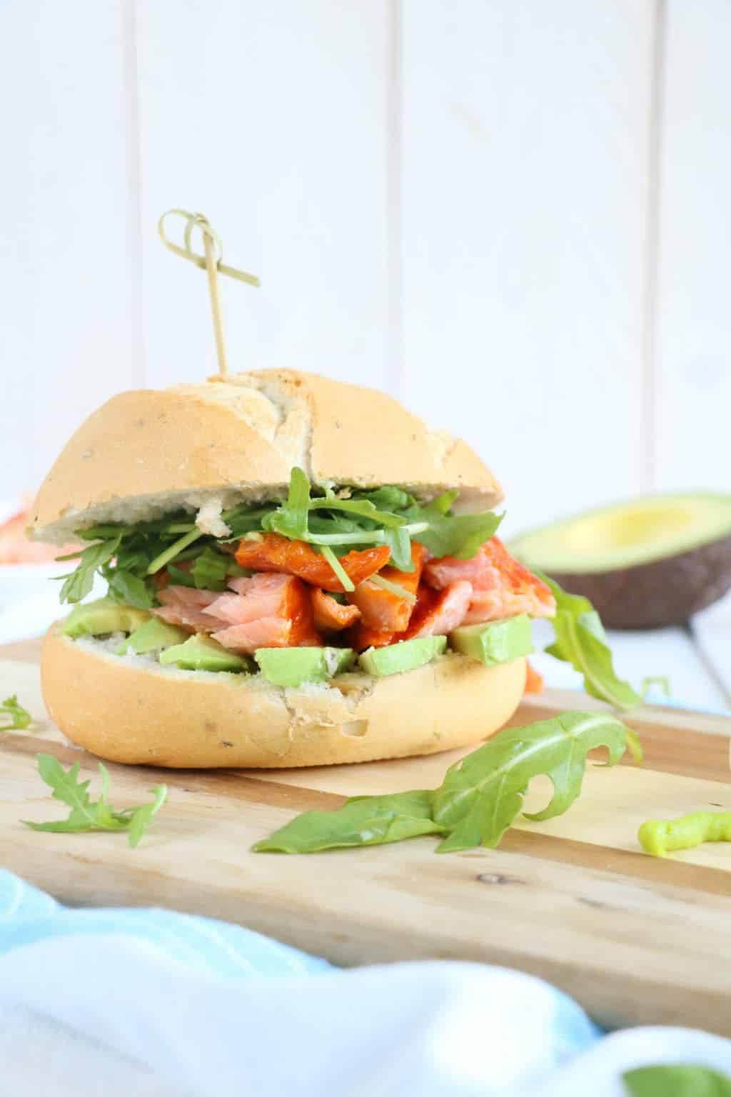 broodje pulled salmon