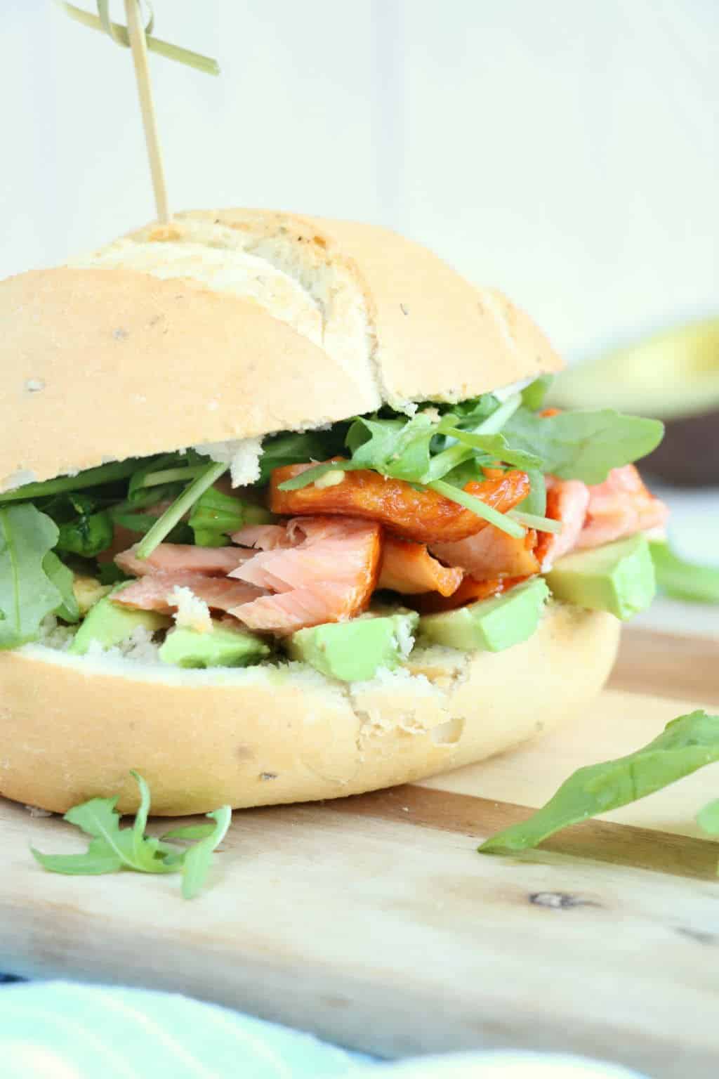 broodje pulled salmon