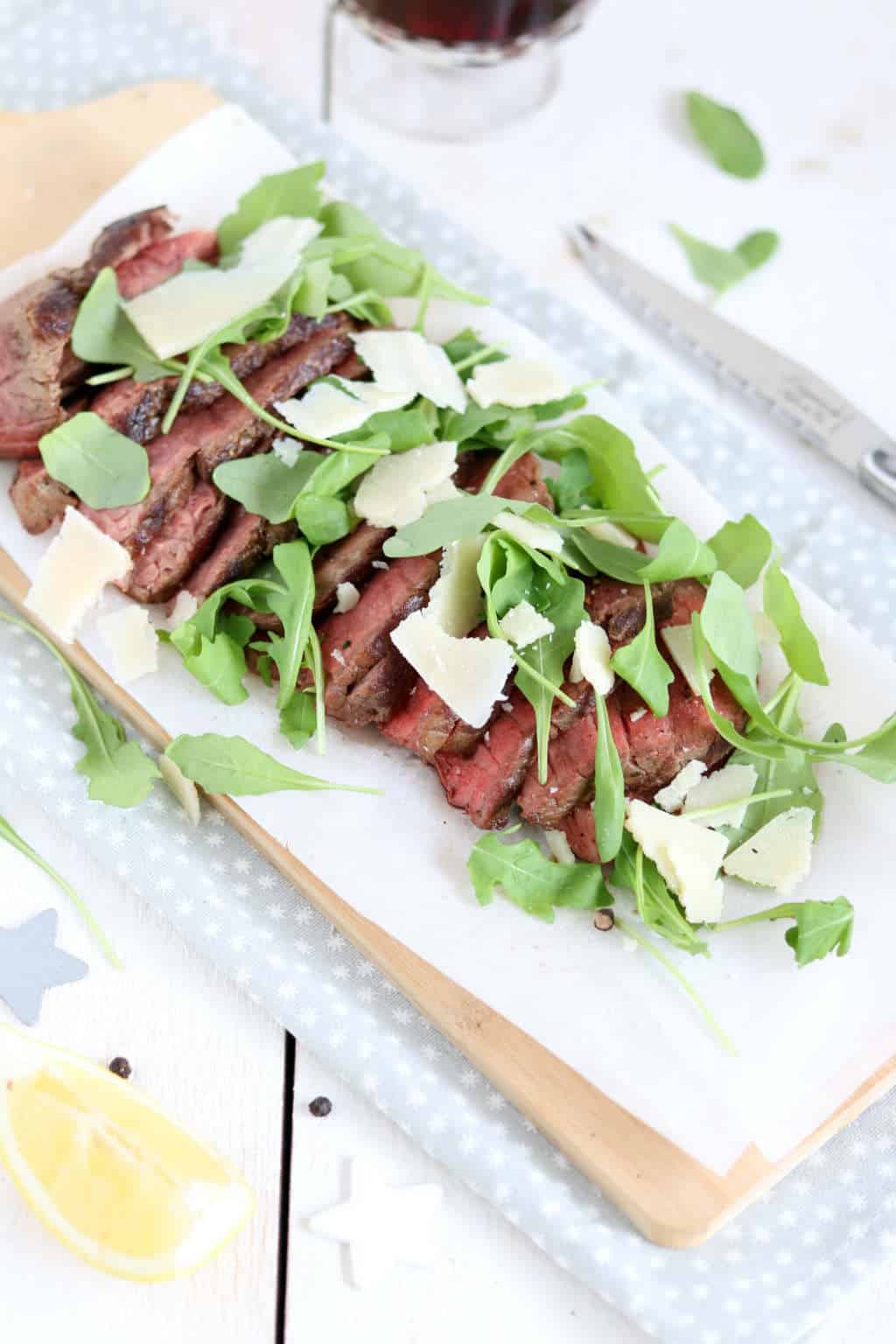 Biefstuk tagliata met rucola