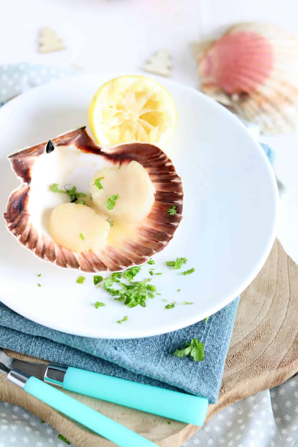 Coquilles met citroensaus