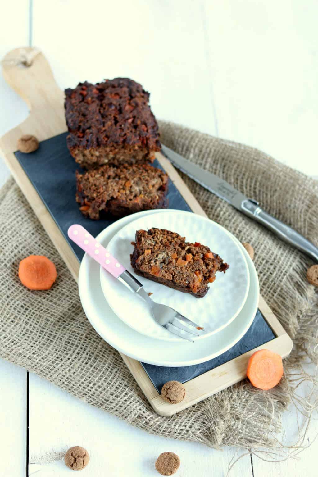 gehaktbrood met kruidnoten