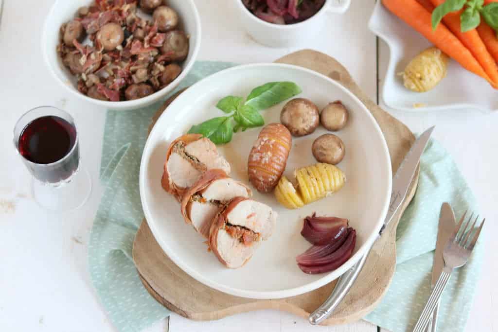 Gevulde varkenshaas met rauwe ham