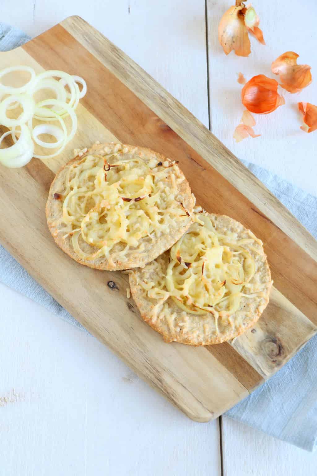 kaas uien havermoutbroodjes