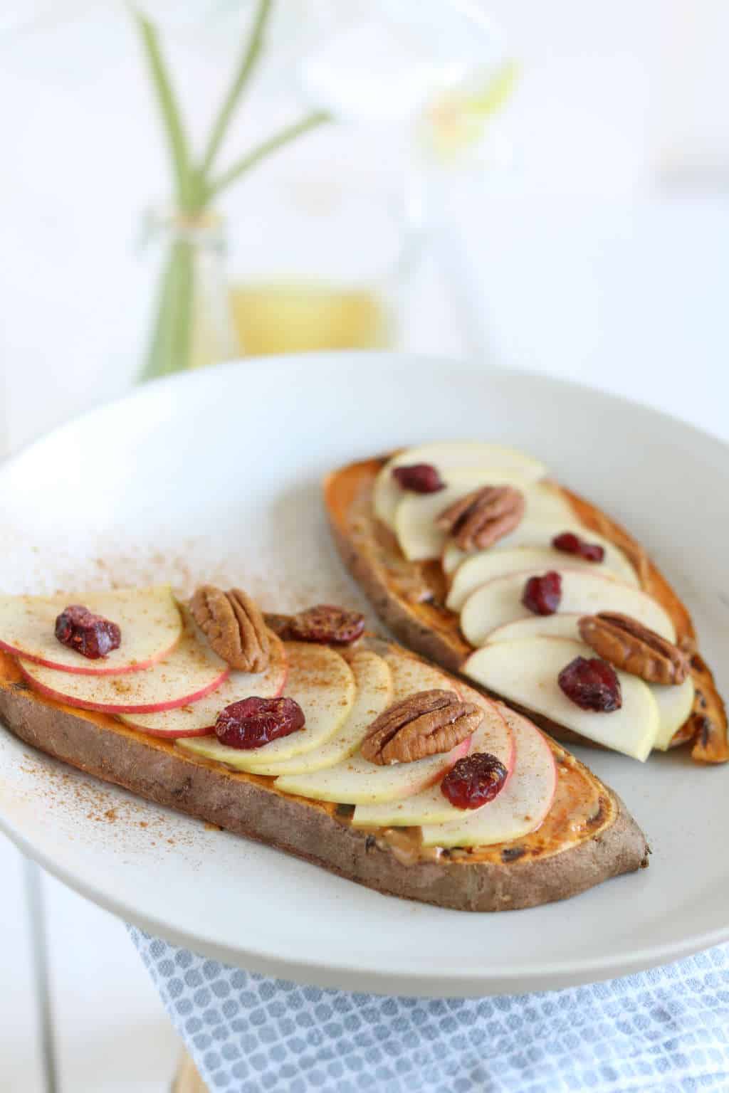 Zoete aardappel toast met appel