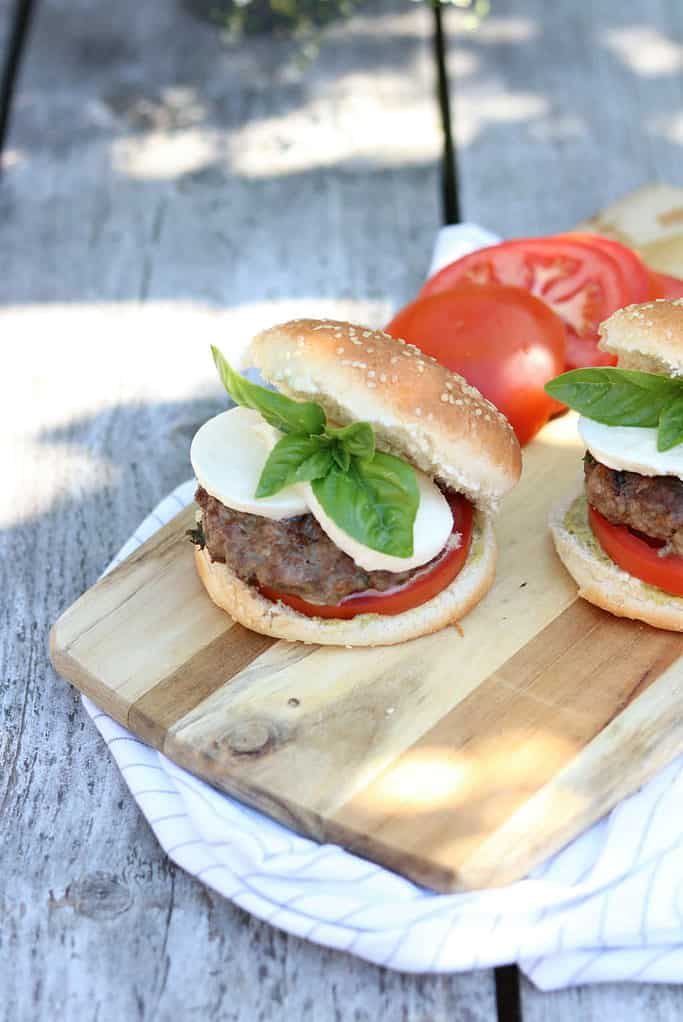 Caprese burgers
