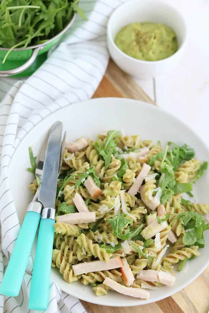 pasta met romige avocadosaus