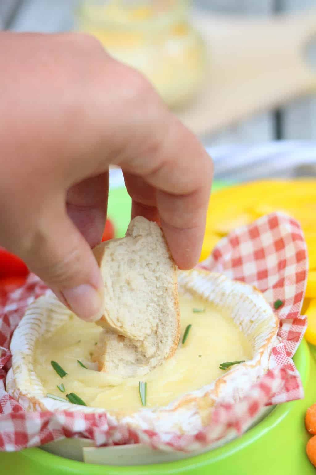 Camembert op de barbecue 