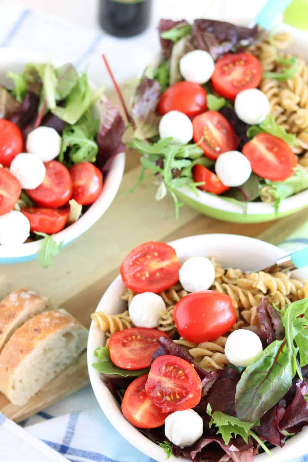 Caprese pasta salade 