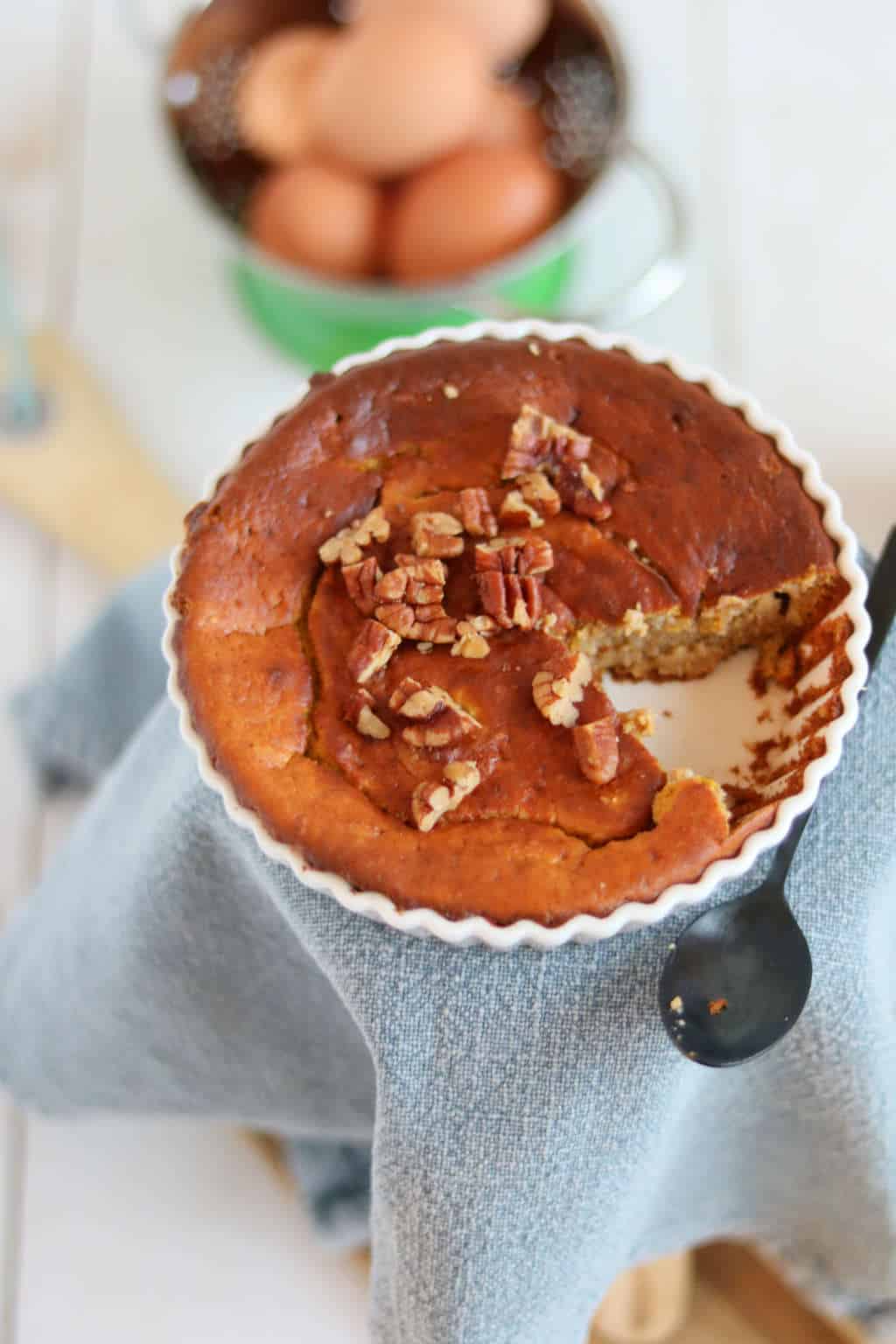 Ontbijttaart met pompoen, havermout en pecannoten