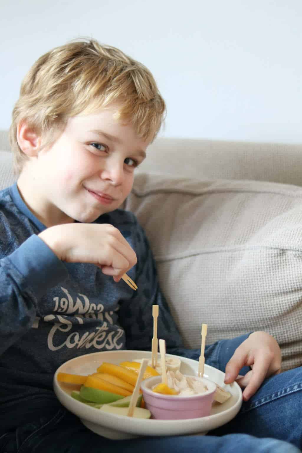 Pindakaas dip met fruit