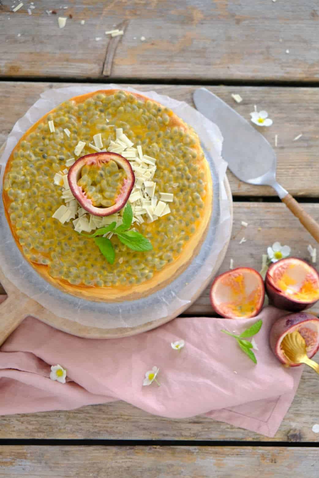 Witte chocolade cheesecake een heerlijk zoet recept en niet moeilijk om te maken. 