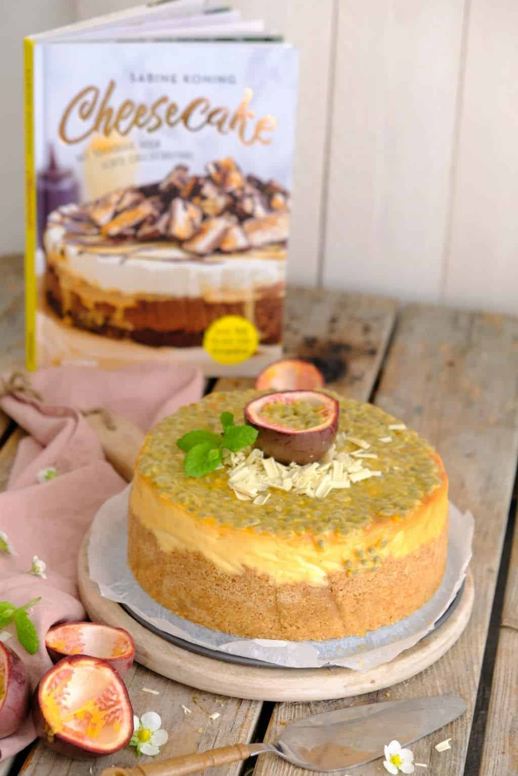 Witte chocolade cheesecake een heerlijk zoet recept en niet moeilijk om te maken. 