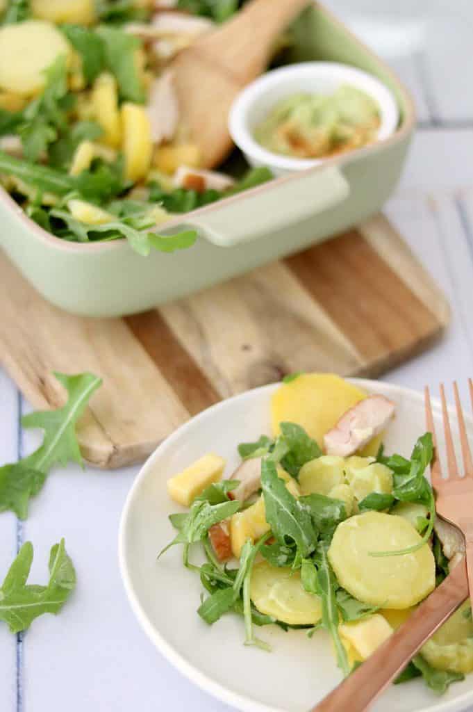 Aardappelsalade met avocadodressing