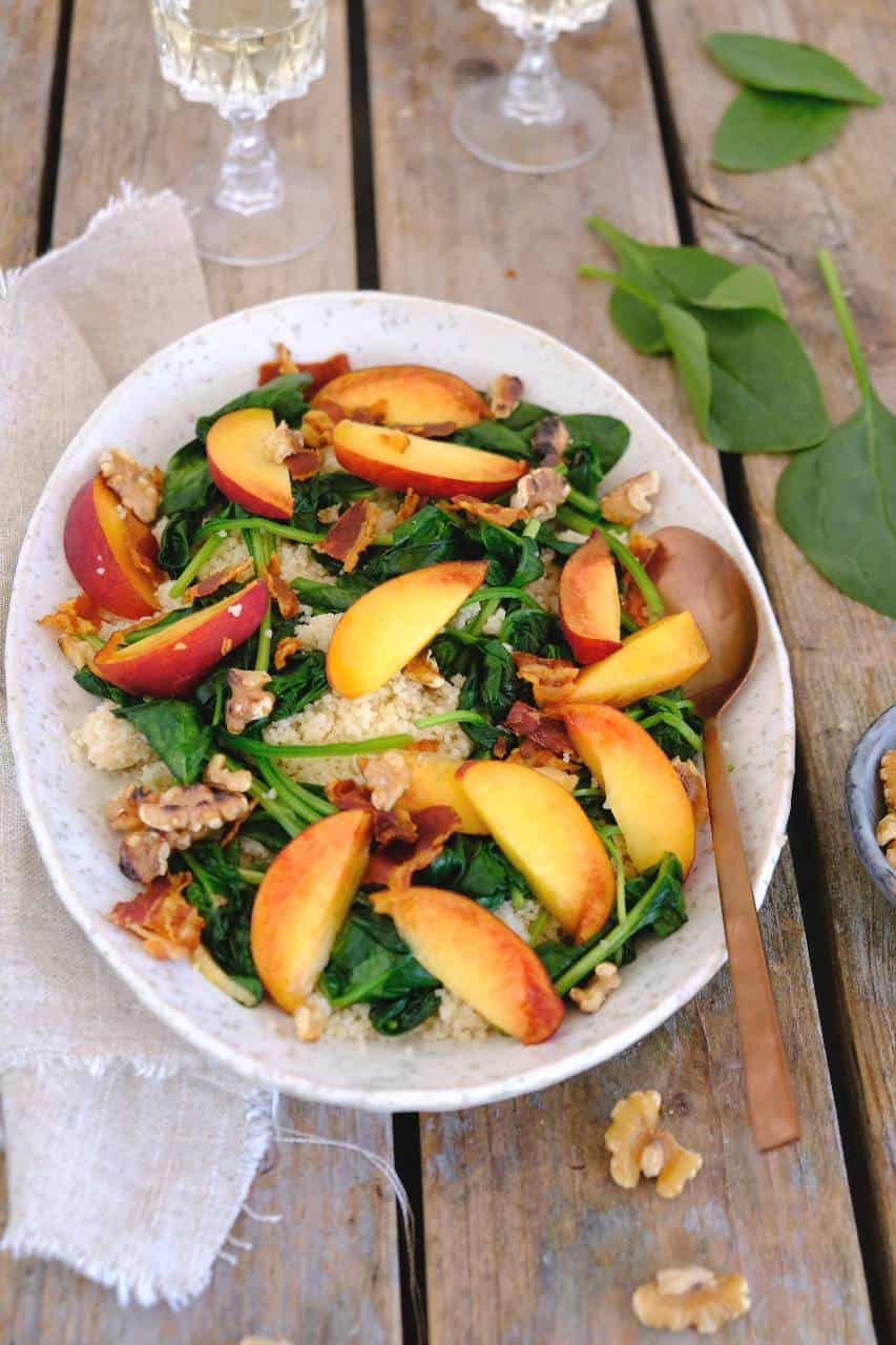 Spinazie salade met nectarine 