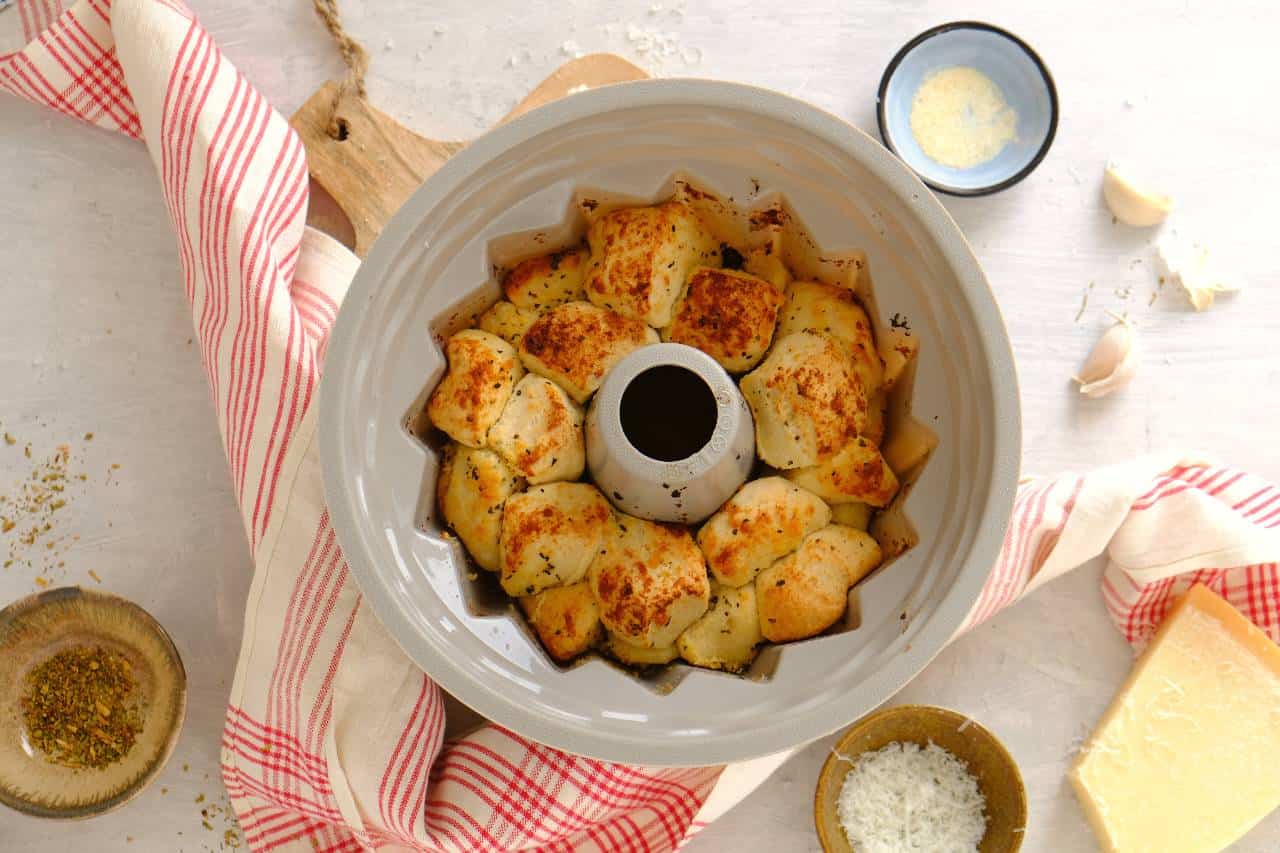 Borrelbrood met Parmezaanse kaas