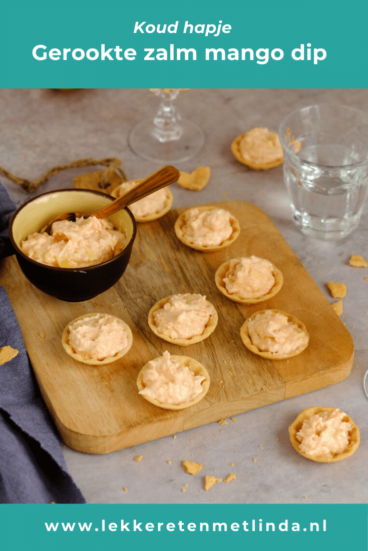 Een gerookte zalm mango dip is een makkelijk koud hapje voor op een verjaardag, borrel of Oud & Nieuw