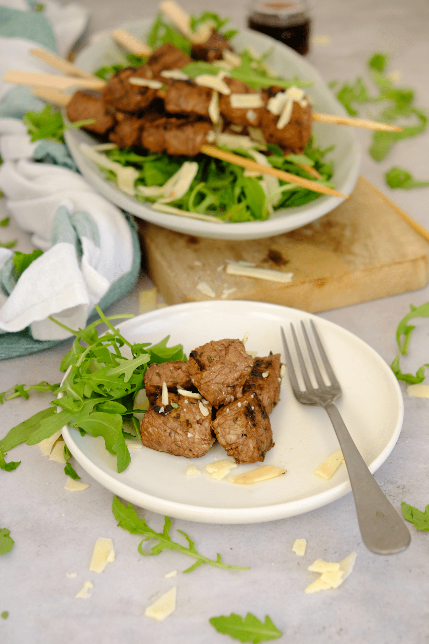 Biefstuk tagliata spiesjes voor de barbecue