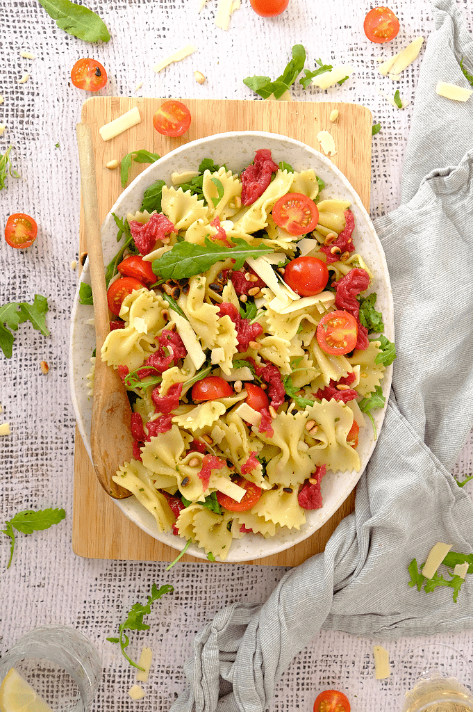 Pasta pesto carpaccio salade