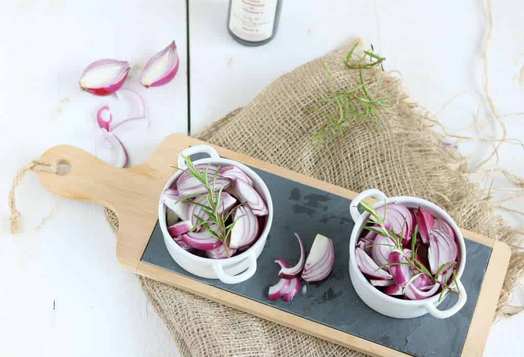Kerst bijgerechten met ui en balsamico uit de oven