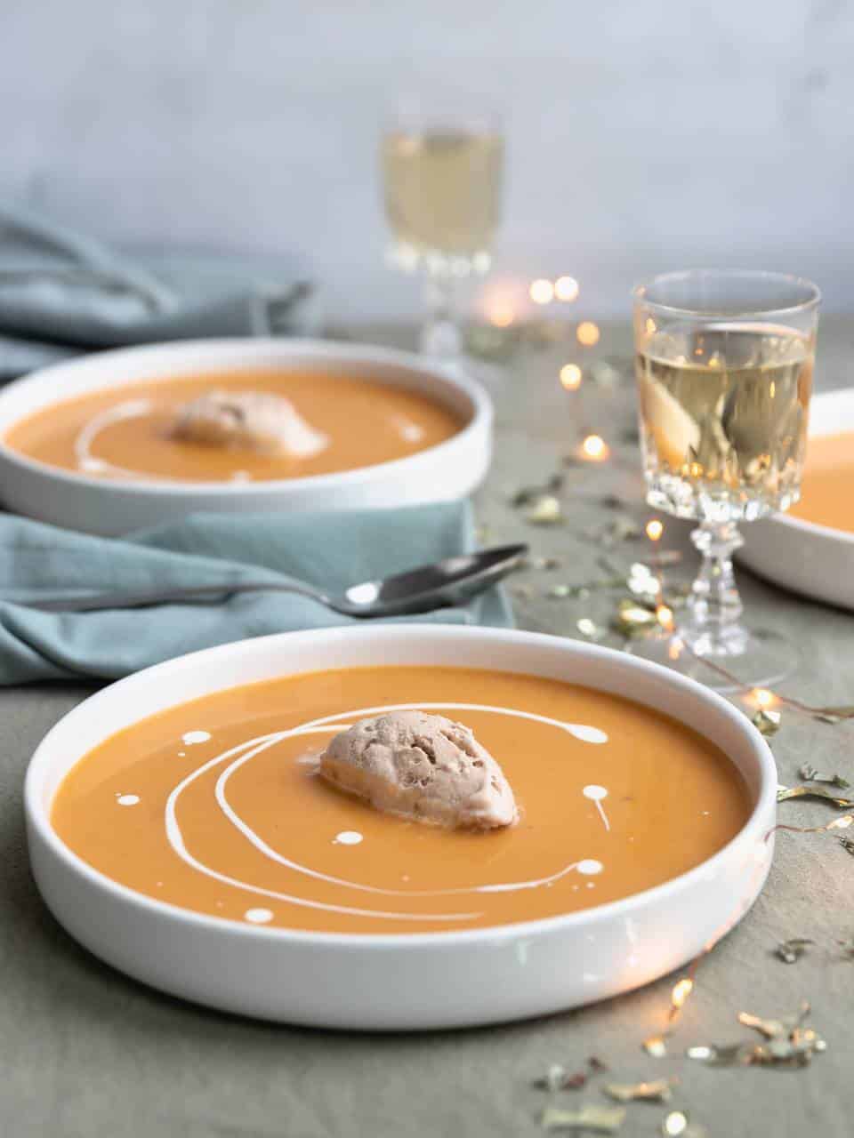 Pompoensoep met ijs, voorgerecht kerst, soep recept, pompoen recept