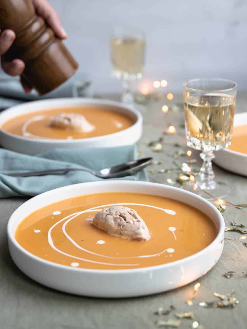 Pompoensoep met kerst, kerst voorgerecht, soep recept.