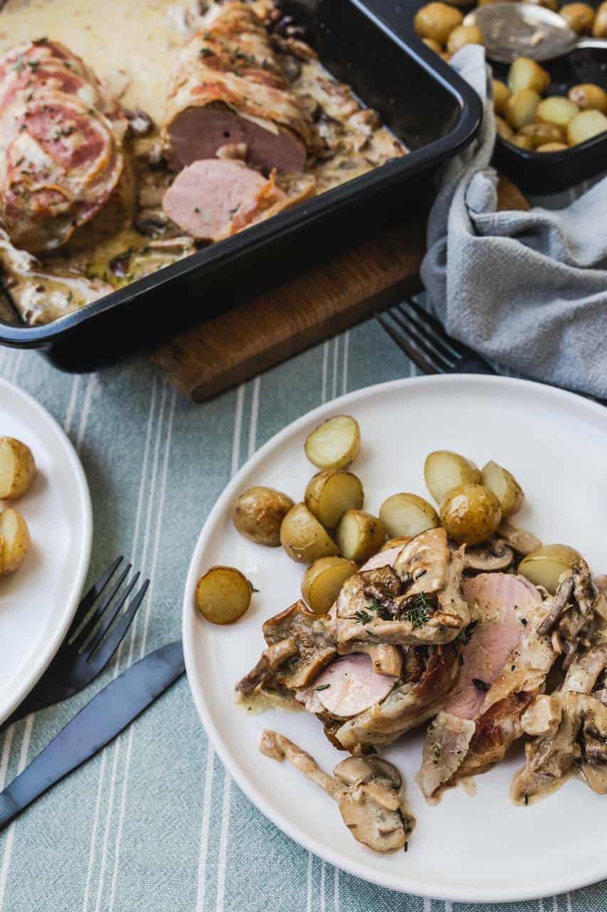 Varkenshaas in oven met champignons en krieltjes