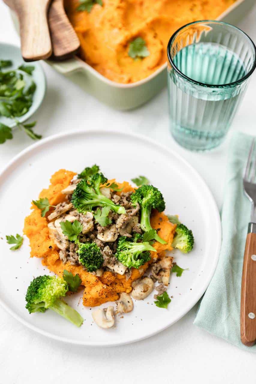 Ovenschotel met broccoli en gehakt