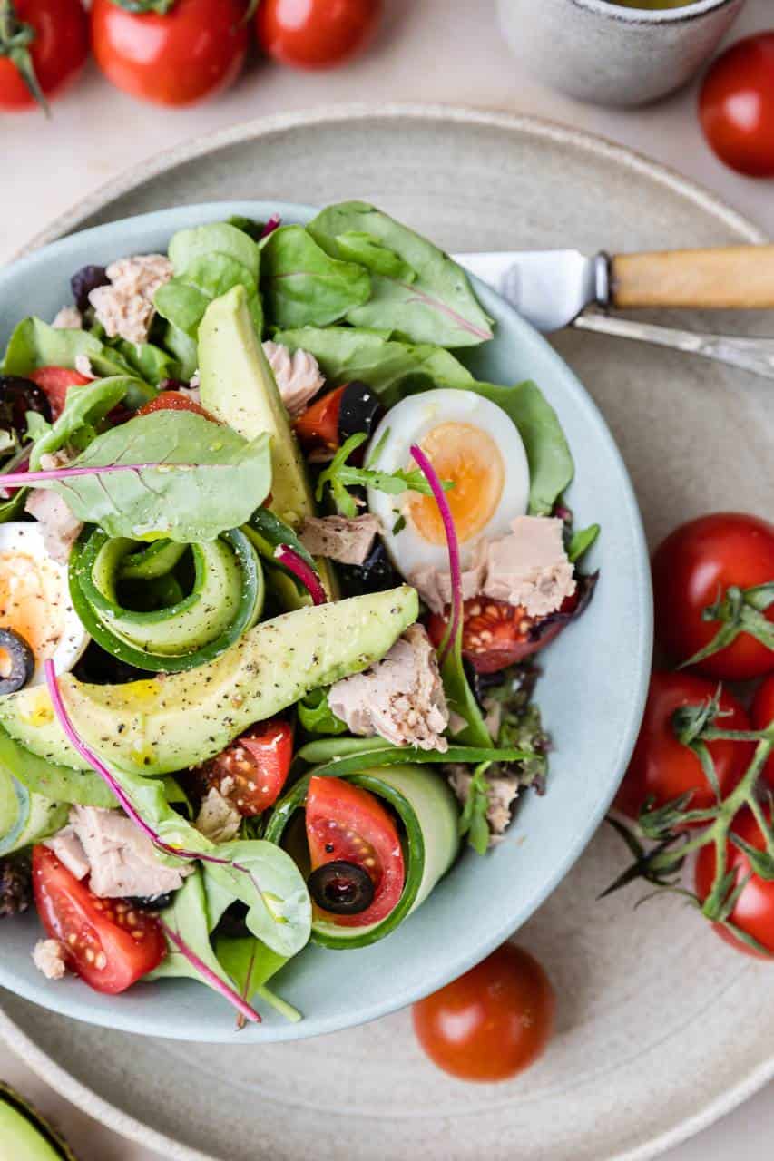 Frisse tonijnsalade met avocado
