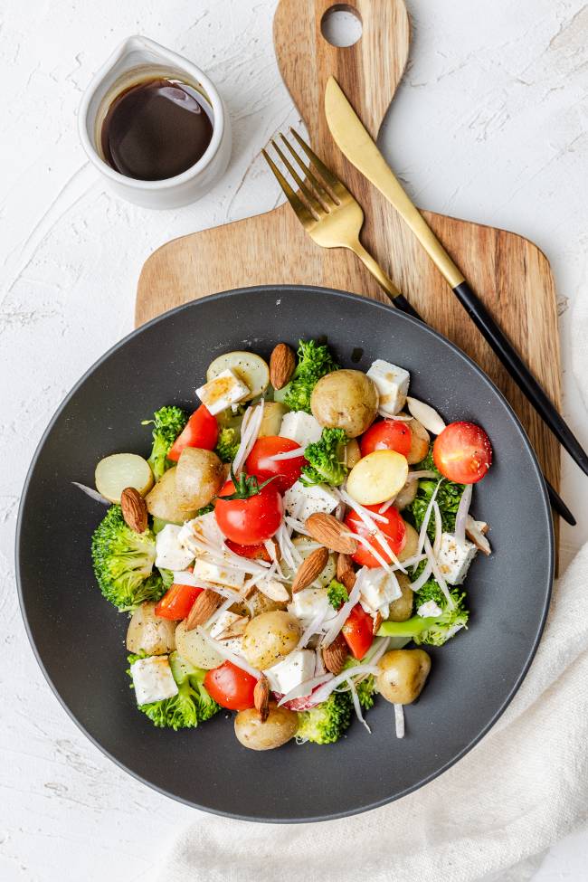 Broccoli salade