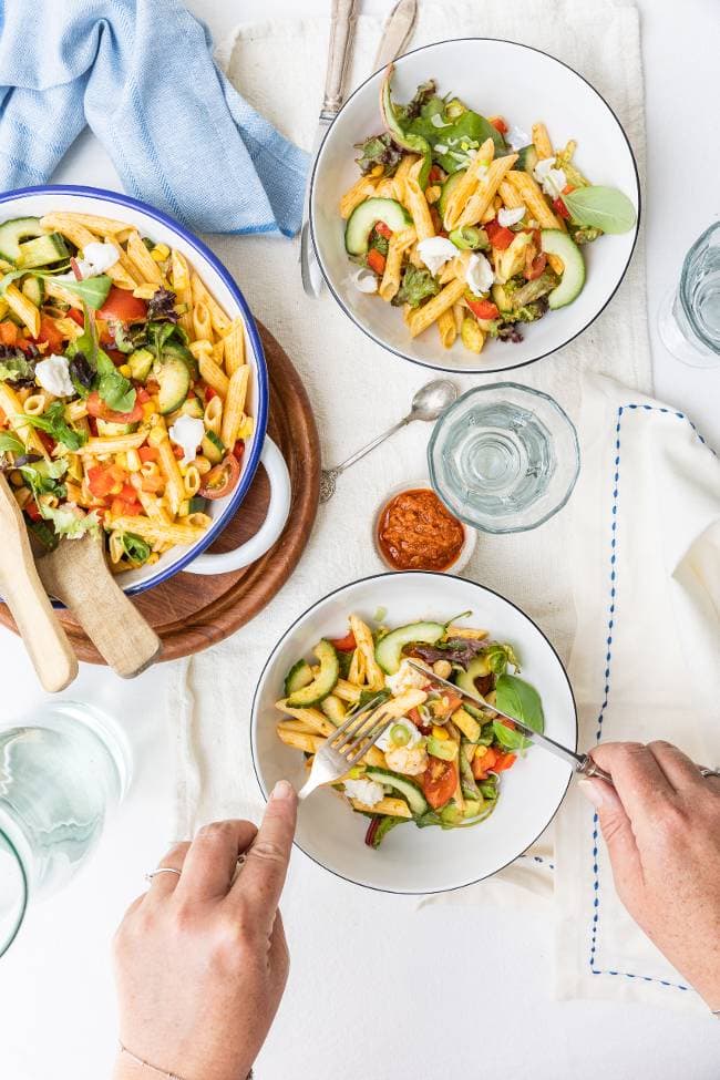Pastasalade met pesto