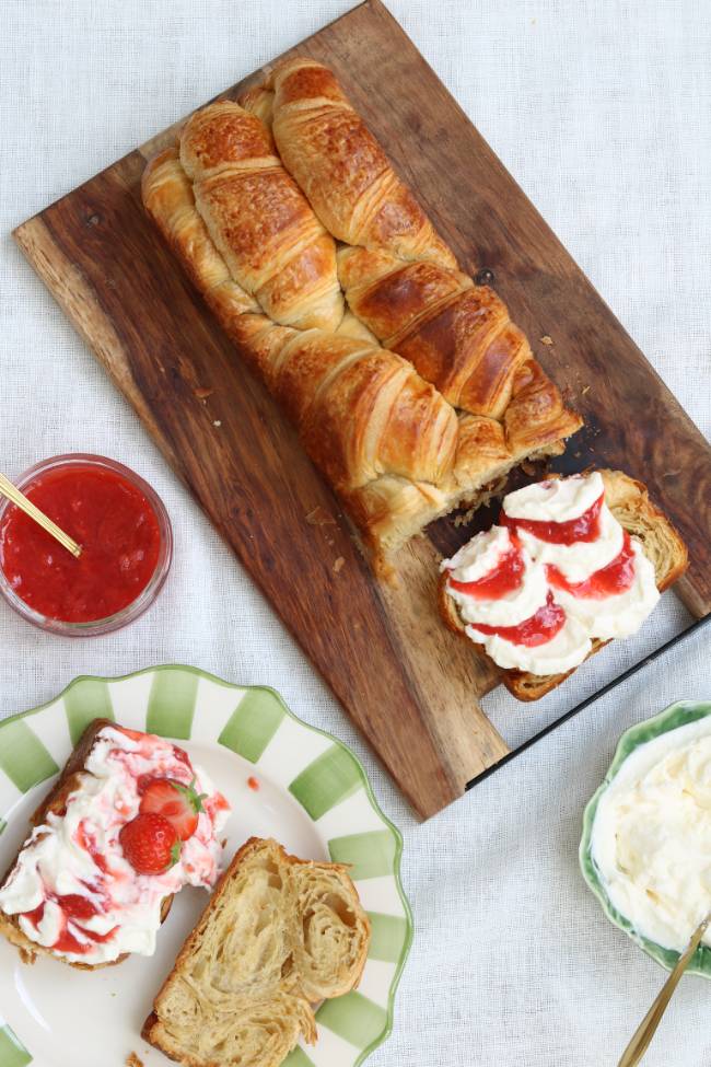 Croissant brood, croissant loaf recept