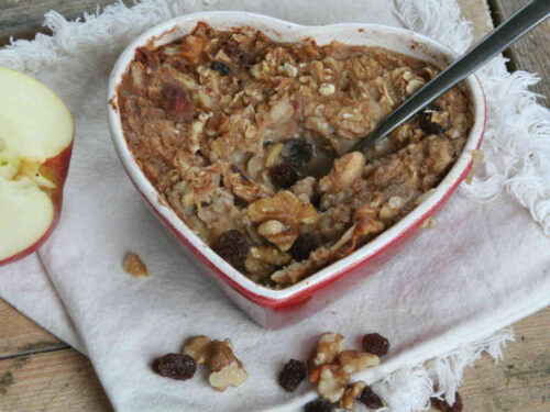 Havermout appeltaart ontbijt oftewel baked oats appeltaart