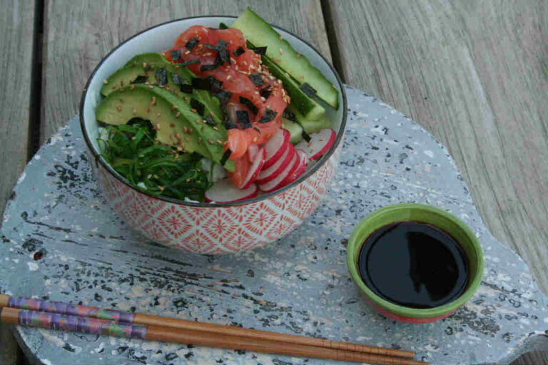 Sushi in a bowl
