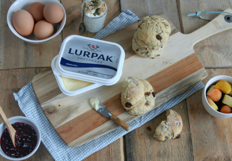 Rozijnen broodjes