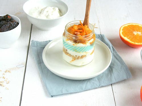 yoghurt met sinaasappelcompote