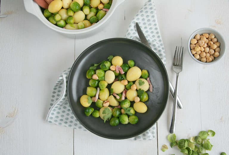 Spruiten met krieltjes uit de oven