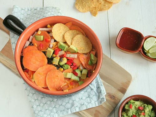 Zoete aardappel nachoschotel