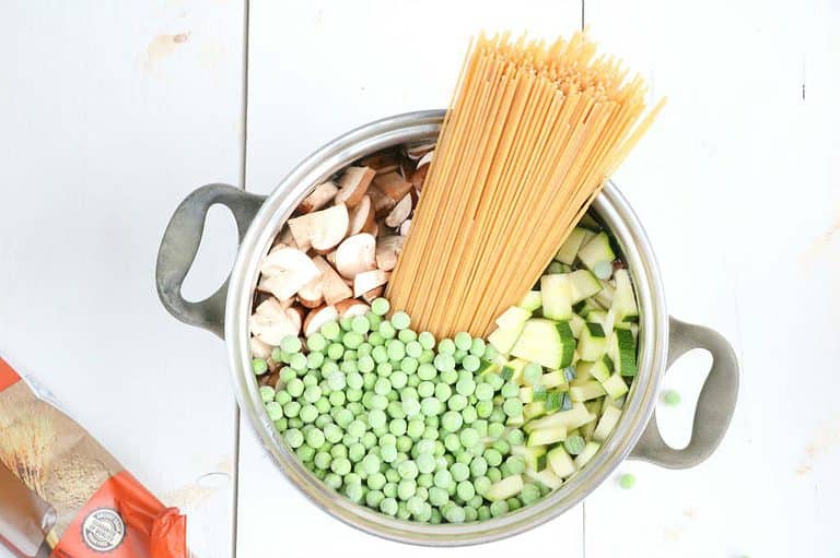 Eenpans spaghetti met courgette