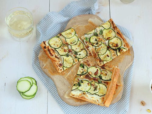 plaattaart met courgette